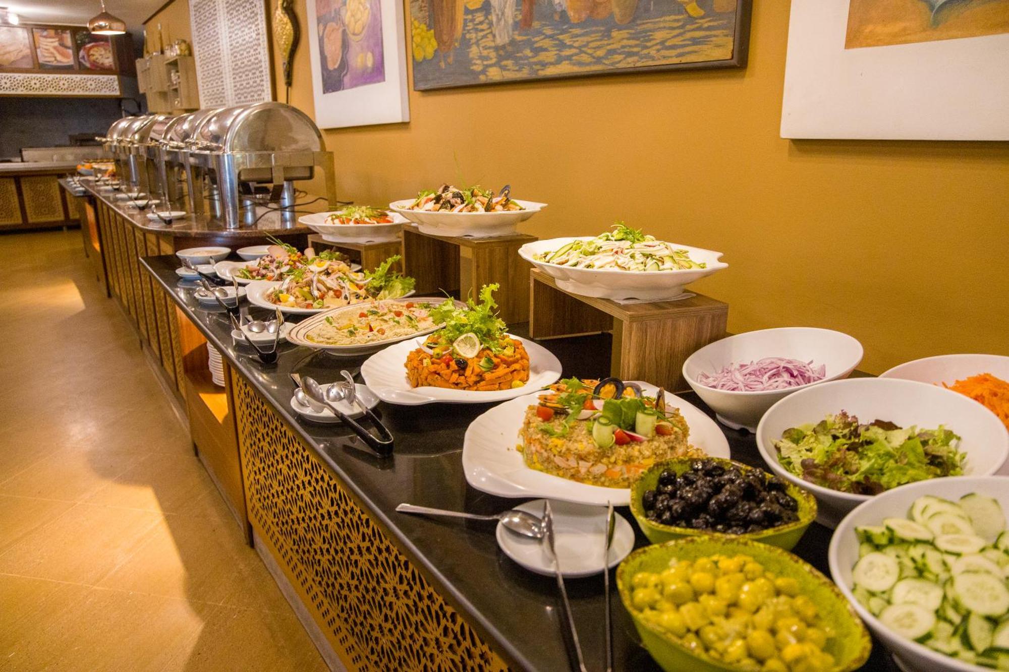 El Oumnia Puerto & Spa Tanger Zewnętrze zdjęcie