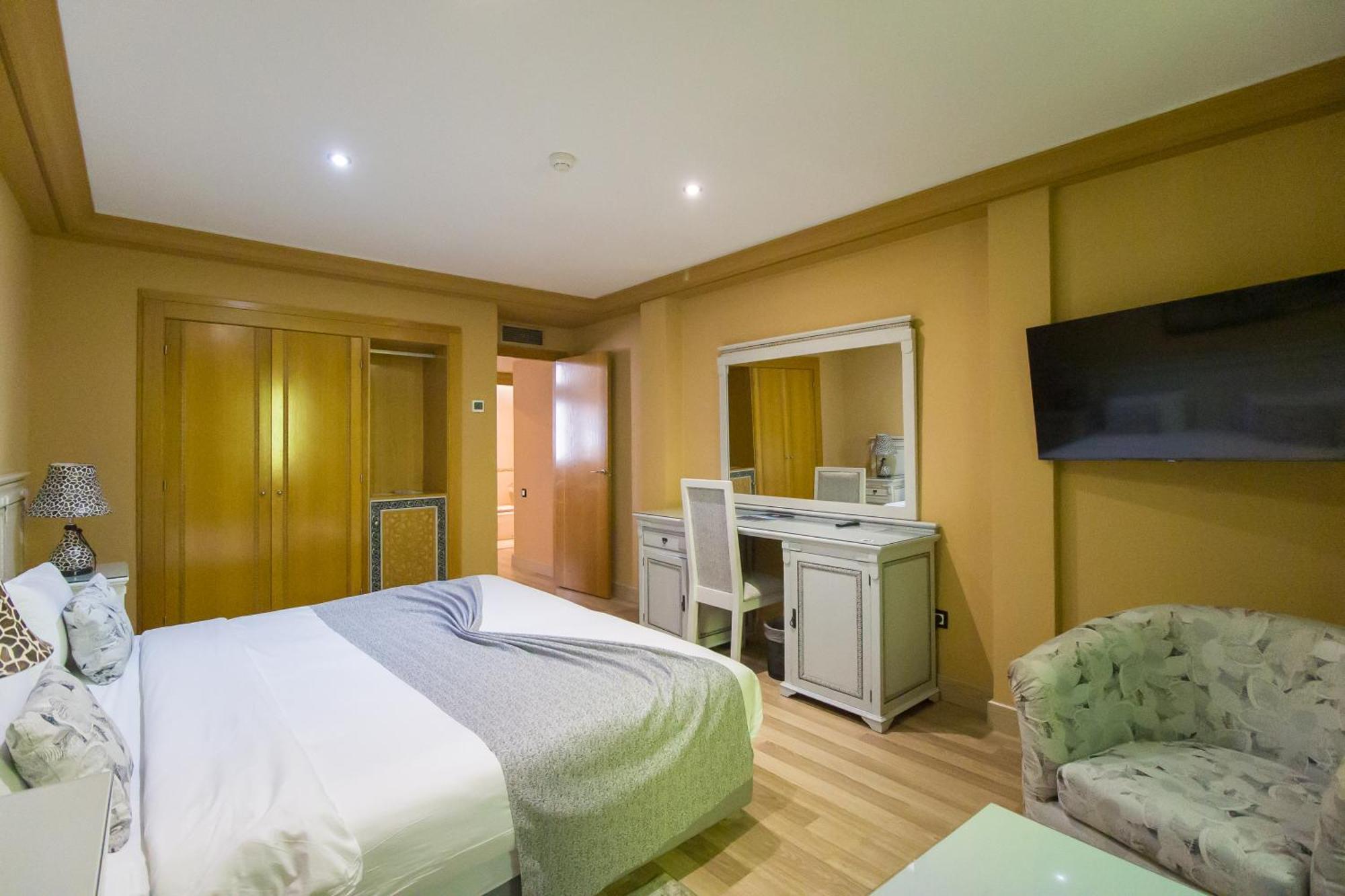 El Oumnia Puerto & Spa Tanger Zewnętrze zdjęcie